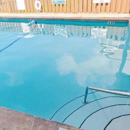 Right Across Beach Pool View Private Balcony By Zen Living Short Term Rental 미를 비치 외부 사진