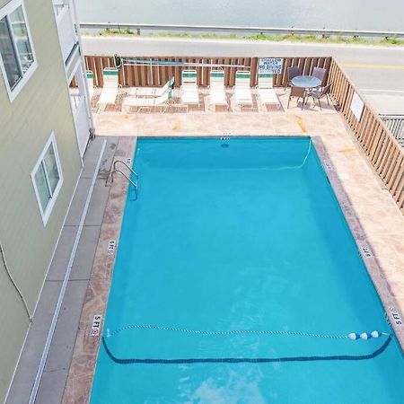 Right Across Beach Pool View Private Balcony By Zen Living Short Term Rental 미를 비치 외부 사진